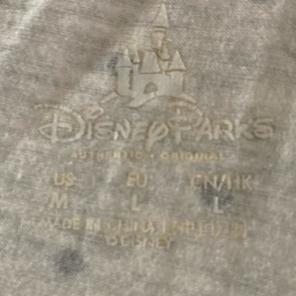 Large Minnie Mouse polkadot tank top with Minnies head in front - Picture 5 of 5